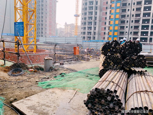 新都區(qū)2.4公里空中商業(yè)施工進(jìn)展及超線公園5、8號(hào)地塊建設(shè)工程動(dòng)態(tài)